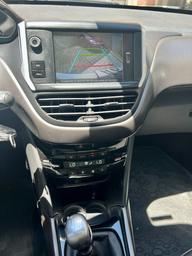 Imagen 20 de 25 de Peugeot 2008 1.6 Sport 2017