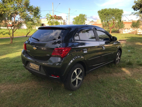 Imagem 3 de 20 de Onix Hatch Ltz 1.4 Automatico
