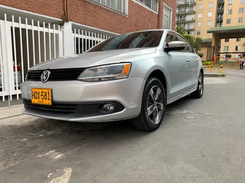 Volkswagen Jetta 2.0 Trendline 5 p