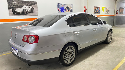 Volkswagen Passat 3.2 V6 FSI 4Motion Blindado RB3