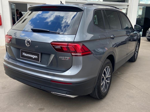 Imagen 8 de 25 de Tiguan Trendline 250tsi Al Us