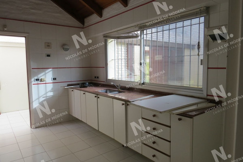 Imagen 8 de 26 de Casa Local Ideal Para Clínicas O Consultorios - Punta Del Este Aidy Grill