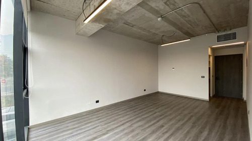 Oficina Bcenter Consistorial  Incluye   Est Y Bod Sub