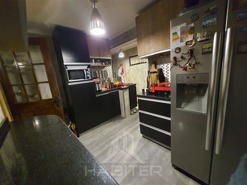 Cómoda Casa De Estilo Mediterráneo, 5 Dorm 2 Baños. Curicó.