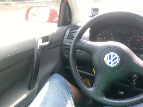 Imagem 5 de 9 de Volkswagen Polo 2003 1.6 5p