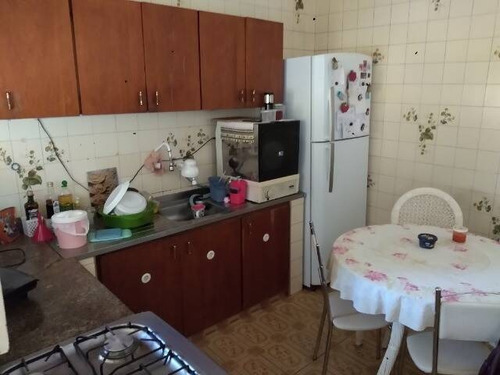 Imagem 5 de 15 de Ótima Casa Térrea Com Edícula !!! - 151