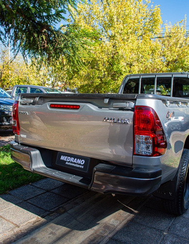 Imagen 9 de 19 de Toyota Hilux Cabina Simple 4x4