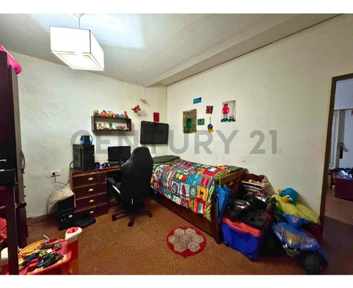 Venta De 2 Casa De 6 Ambientes 4 Dormitorios, Tigre Centro ...