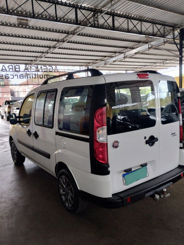 Fiat Doblo 1.8 16v Essence 7l Flex 5p 5 marchas