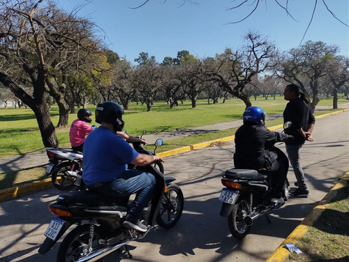 Imagen 5 de 10 de Curso De Manejo Para Motos- Caba- Aprender- Ampliar Licencia