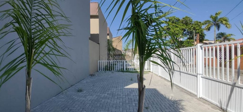 Imagem 5 de 7 de Casa, 2 Dorms Com 60 M² - Suarao - Itanhaem - Ref.: Ita3403 - Ita3403