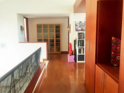 Casa En Arriendo/venta En San Simon. Cod V1004007
