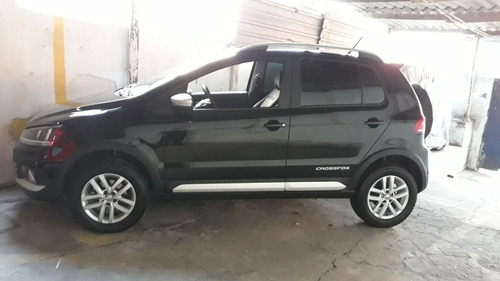 Imagem 8 de 11 de Volkswagen Crossfox 2016 1.6 16v Msi Total Flex 5p