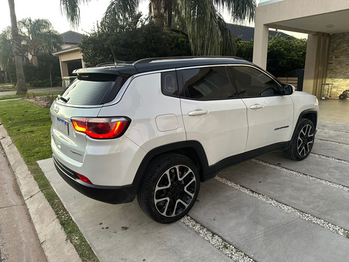 Jeep Compass 2.4 Limited AT9 4x4
