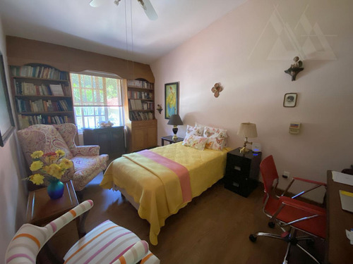 Casa En Venta Y Renta Dentro De Calle Cerrada Con Seguridad, En Palmira Tinguindin, Cuernavaca Mor