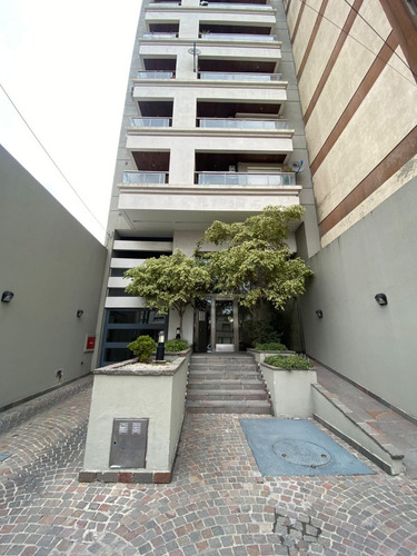 Imagen 1 de 12 de En Venta Monoambiente Amplio C/ Balcon En Edif Al Fte A Cuadras De La Estacion En Lanus (015)