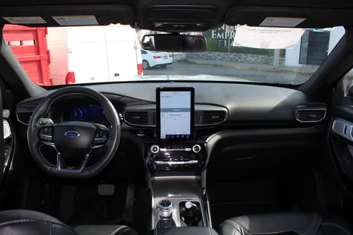 Ford Explorer 2023