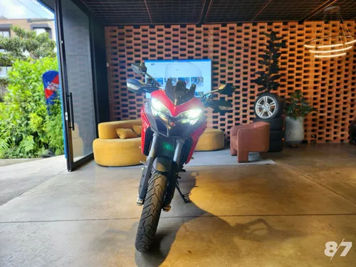 Ducati Multistrada V2 950s