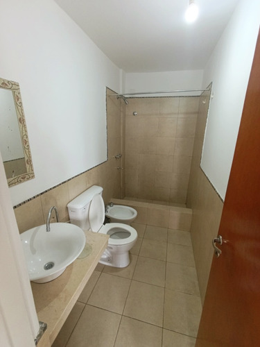 Alto Alberdi Dpto. 1 Dor C / Balcón Frente (50 M. Plaza Jerónimo Del Barco)