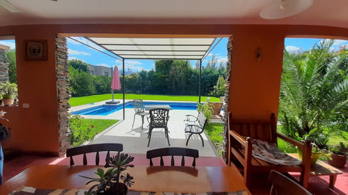 Imagen 4 de 23 de Casa En Venta En Santa María De Los Olivos!