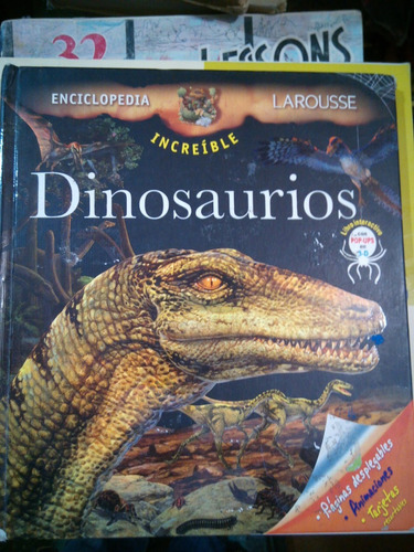 C39 Enciclopedia Larousse Dinosaurios