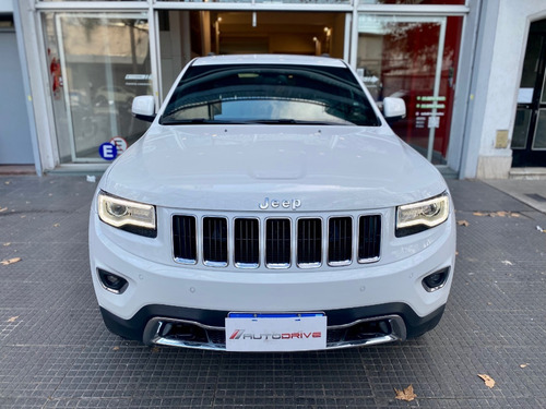Imagen 2 de 22 de Jeep Grand Cherokee Limited 2015 Autodrive