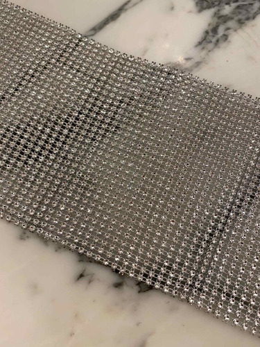 Imagen 2 de 2 de 1 Metro Falso Strass Plateado. Súper Lindo! Oferta!