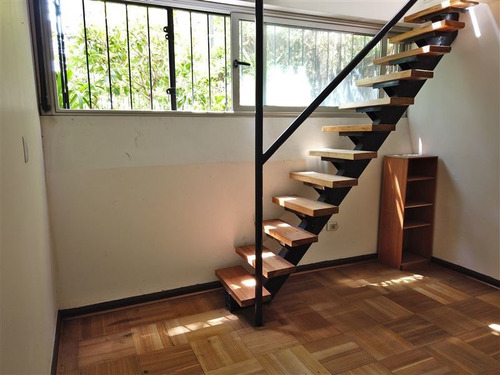 Imagen 10 de 14 de Departamento Duplex Remodelado, Metro Tobalaba, Providencia
