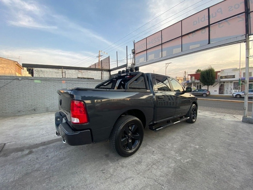 Imagen 3 de 14 de Dodge Ram Sport Black 2017