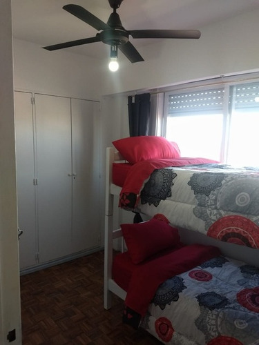Tres Ambientes Con Balcones Frente Al Garrahan