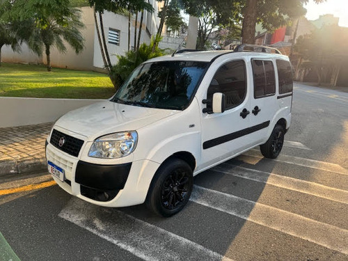 Fiat Doblo Doblò Essence 1.8 7L (Flex)