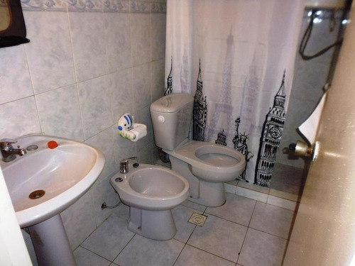 Casa Hogar Estudiantil En El Mismo Padrón - Atención Inversores!