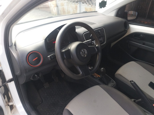 Imagem 13 de 13 de Volkswagen Up! 2015 1.0 Take 3p
