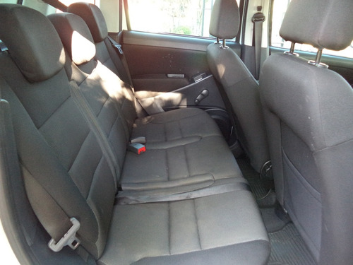 Fiat Idea 1.4 Attractive Flex 5p