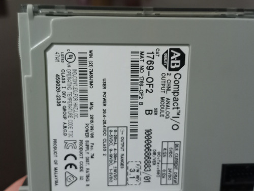 Micrologix 1500 1764-24bwa Con 2 Modulos Analogos A.bradley (Usado)