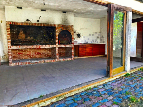 Venta De Casa En El Prado 4 Dormitorios