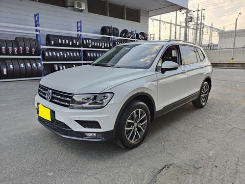 Volkswagen Tiguan Allspace Trendline 1.4 Tsi 2wd