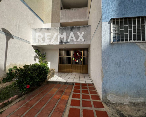 Re/max 2mil Vende Apartamento En Resd. Marazul, Urb. Paraíso 2, Mun. Maneiro, Isla De Margarita, Edo. Nueva Esparta