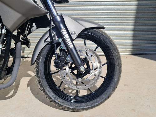 Imagen 7 de 12 de Yamaha Fz 25