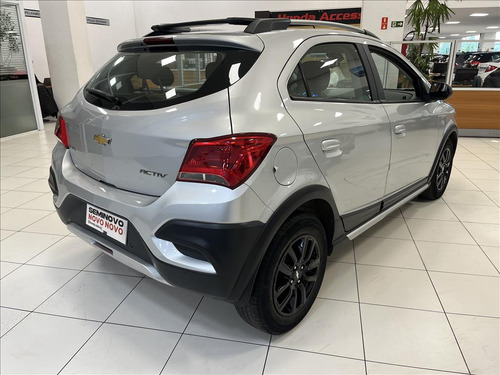 Chevrolet Onix 1.4 MPFI ACTIV 8V FLEX 4P MANUAL