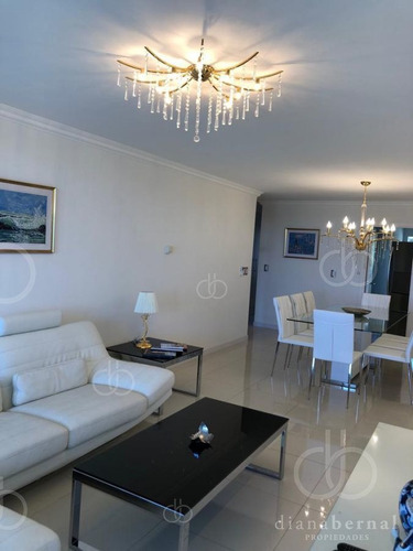 Imagen 7 de 19 de Apartamento En Pinares, 3 Dormitorios *