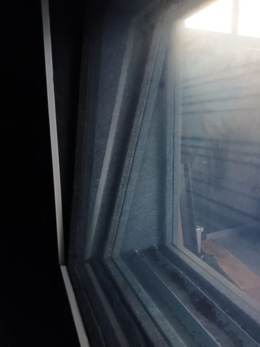 Ventana Visor Para Estudio De Grabación (pecera) Negro (Usado)