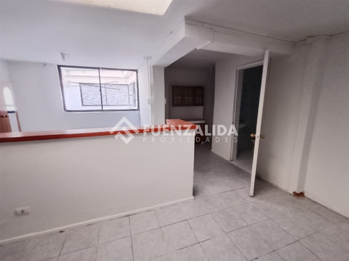 Casa En Venta 13 D + 13 B. Concepción