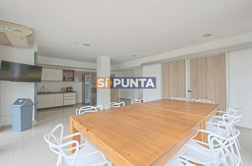 Imagen 16 de 24 de Apartamento En Brava, 2 Dormitorios *