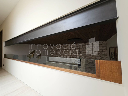 Casa En Venta En Misión San Jerónimo Con Acabados De Lujo