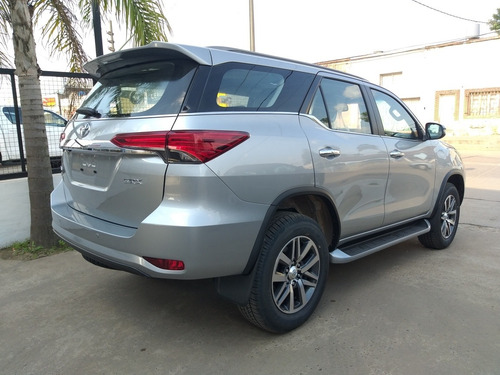Toyota Sw4 2.8 Srx 177cv 4x4 7as At