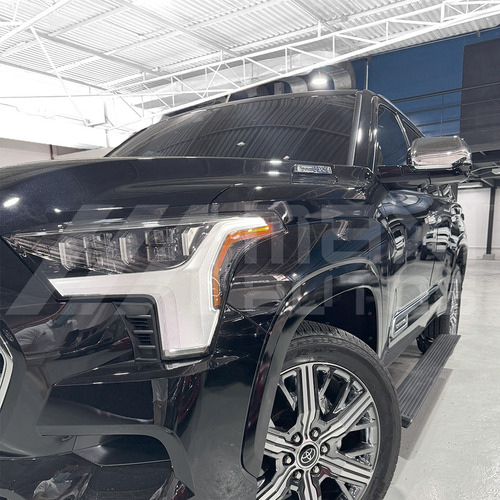 Toyota Sequoia Capstone 2025
