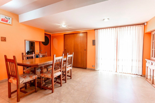 Imagen 6 de 14 de Casa A La Venta En Lomas De Zamora.