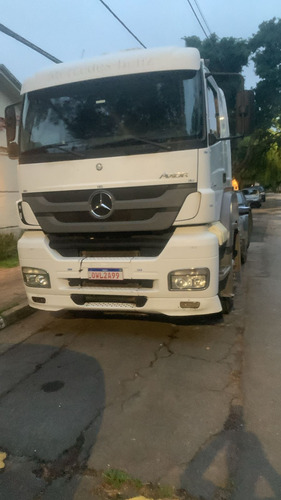 Mercedes 2544 6 X 2 Ano 2013 Com Equipamento Hidráulico .