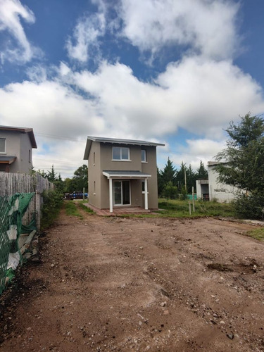 Imagen 15 de 30 de Casa En Venta De 2 Dormitorios C/ Cochera En La Cumbre